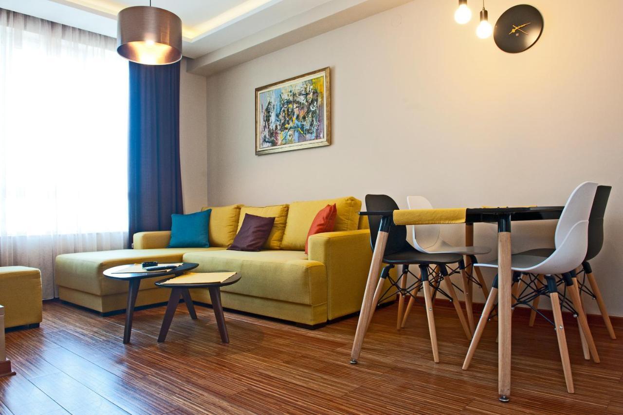 Irina 1243 Apartment *